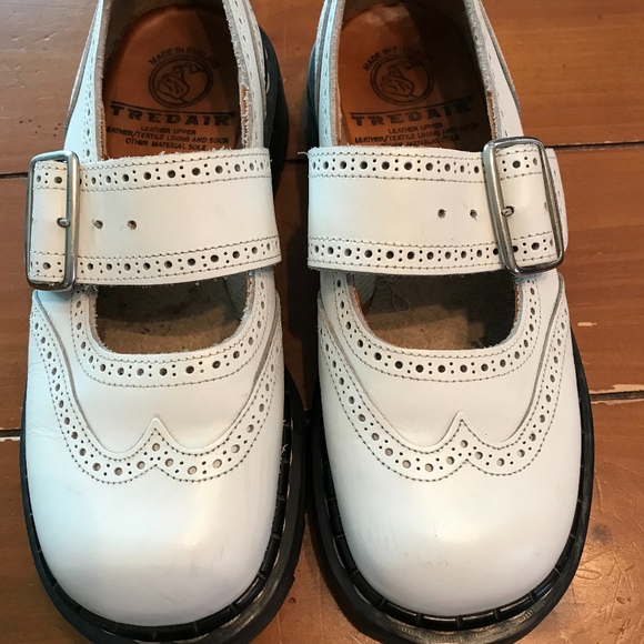 Dr Martens Shoes - TredAir VINTAGE white mary jane's
